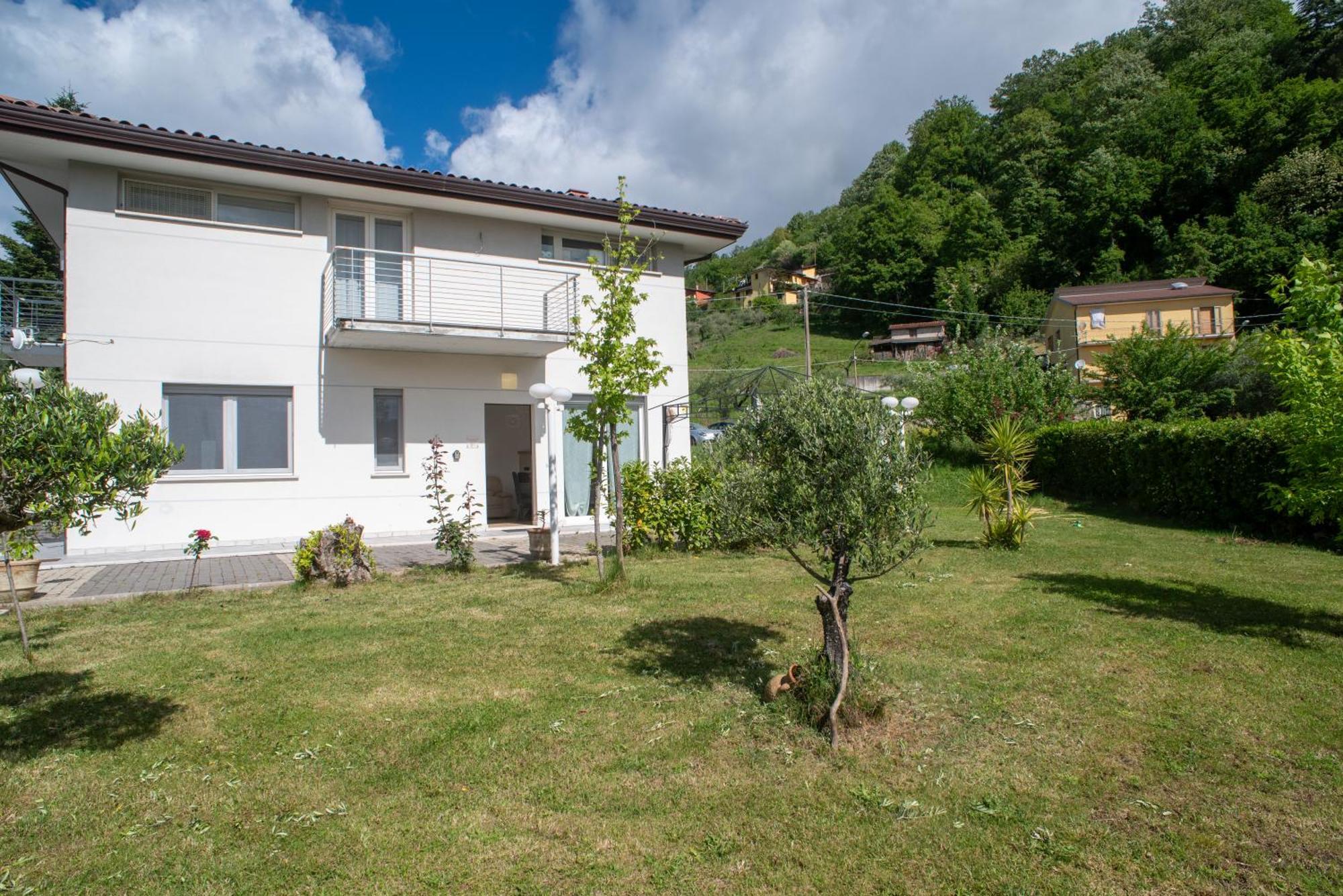 Casa Gioia - Giardino Privato, Vista Panoramica, Comfort E Barbecue Viggianello Exterior photo
